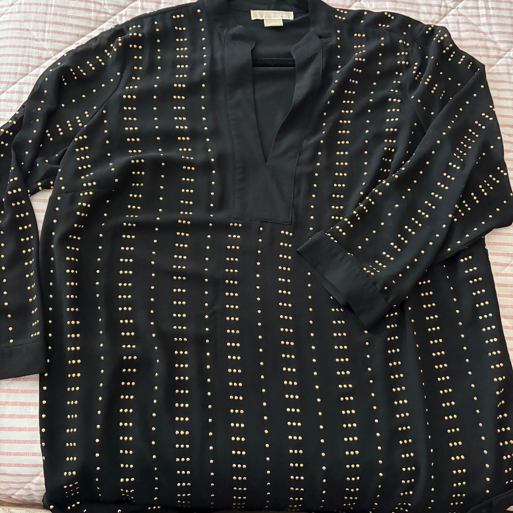 Studded top